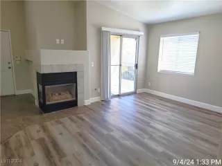 Photo #3: 2614584 Listing 