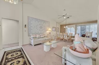 Photo #3: 2614632 Listing 