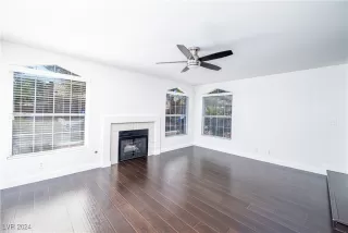 Photo #2: 2614643 Listing 