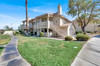 Photo #1: 2614659 Listing