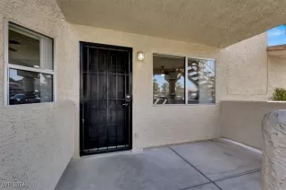 Photo #4: 2614659 Listing