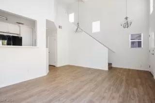 Photo #4: 2614696 Listing 