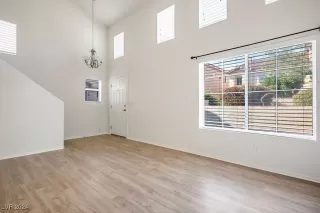 Photo #5: 2614696 Listing 