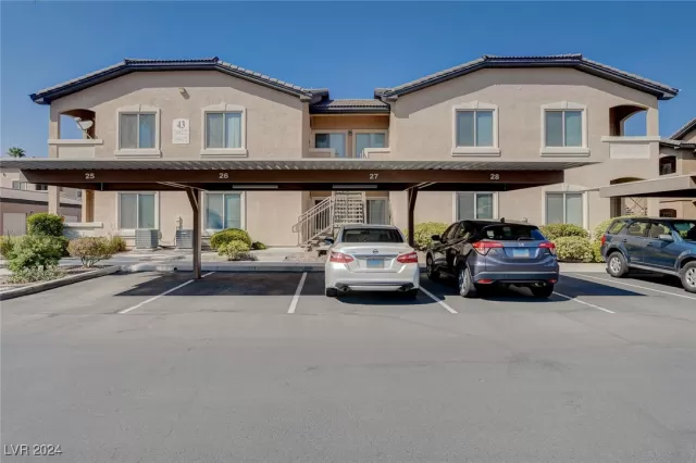 MLS: 2614716 Condo For Sale