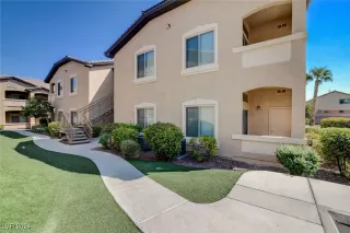 Photo #3: 2614716 Listing