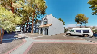 Photo #4: 2614776 Listing