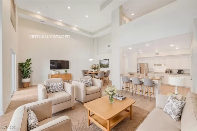 MLS: 2614786 Condo For Sale