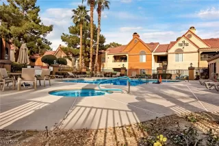 Photo #1: 2614801 Listing 