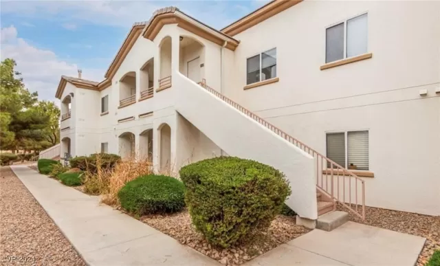 MLS: 2614834 Condo For Sale