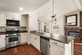 Photo #1: 2614883 Listing 