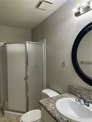 Photo #3: 2614888 Listing 