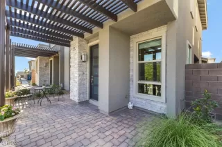 Photo #3: 2614897 Listing 