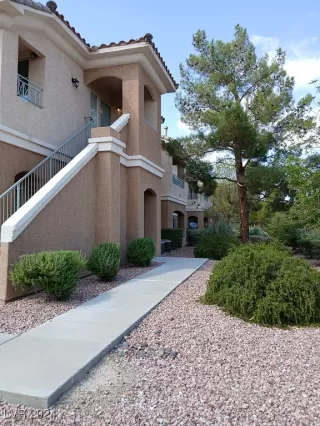 Photo #1: 2614899 Listing 