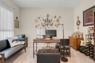 Photo #6: 2614908 Listing 