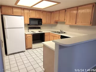 Photo #5: 2614973 Listing 