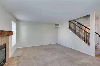 Photo #4: 2614979 Listing 