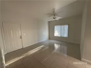 Photo #5: 2614980 Listing 