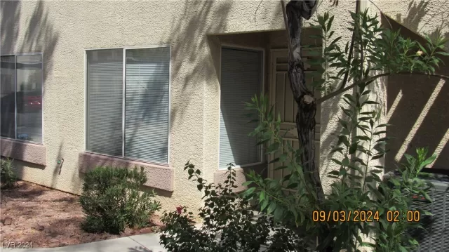 MLS: 2615025 Condo For Sale