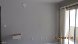 Photo #6: 2615025 Listing 