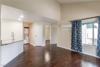 Photo #3: 2615056 Listing 