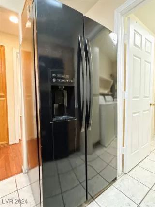 Photo #4: 2615074 Listing 