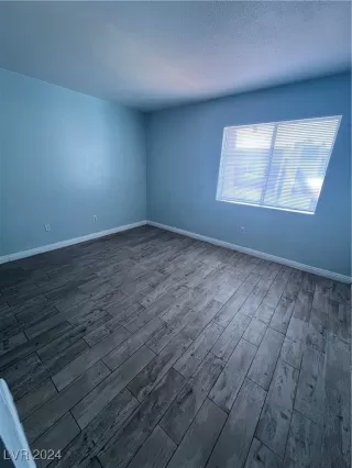 Photo #4: 2615122 Listing 