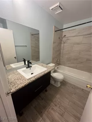 Photo #5: 2615122 Listing 