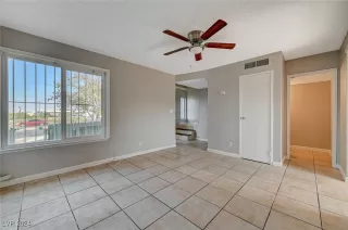 Photo #5: 2615137 Listing