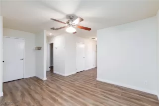 Photo #6: 2615158 Listing 