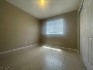 Photo #6: 2615161 Listing 