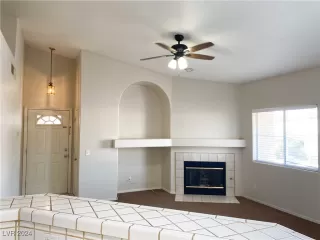 Photo #2: 2615212 Listing 