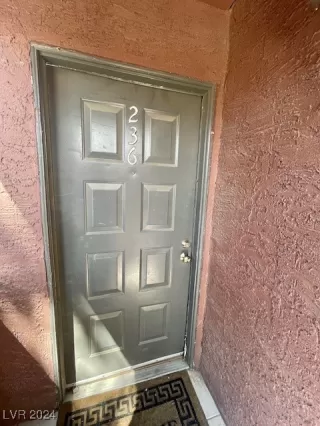 Photo #6: 2615215 Listing 