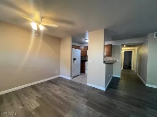 Photo #1: 2615228 Listing 