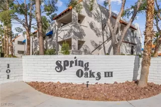 Photo #1: 2615304 Listing