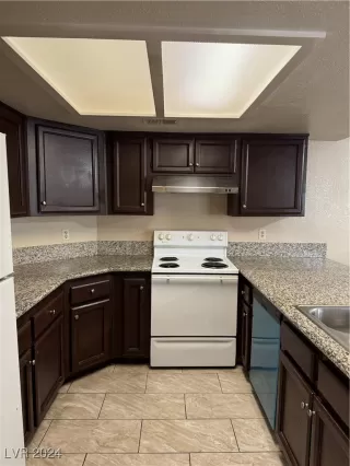 Photo #6: 2615351 Listing 