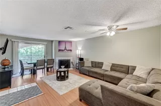 Photo #5: 2615371 Listing 