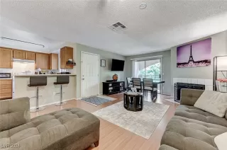 Photo #6: 2615371 Listing 