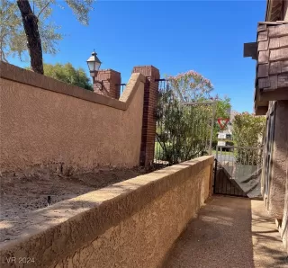 Photo #2: 2615452 Listing 