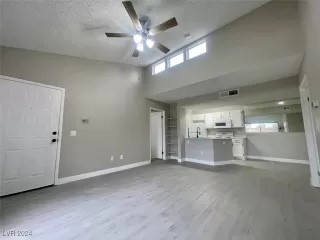 Photo #3: 2615499 Listing 
