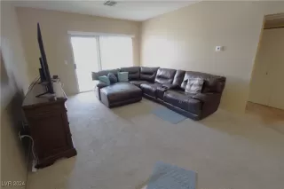 Photo #2: 2615500 Listing