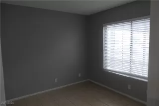 Photo #5: 2615501 Listing 