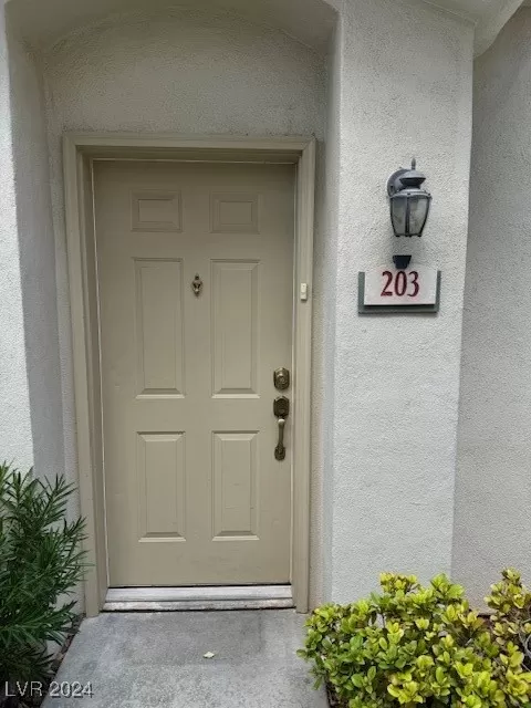 MLS: 2615511 Condo For Sale