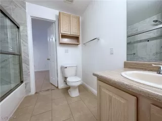 Photo #3: 2615536 Listing