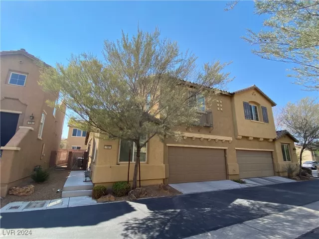 MLS: 2615538 Condo For Sale