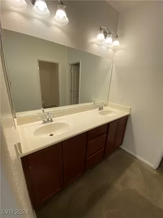 Photo #4: 2615538 Listing 