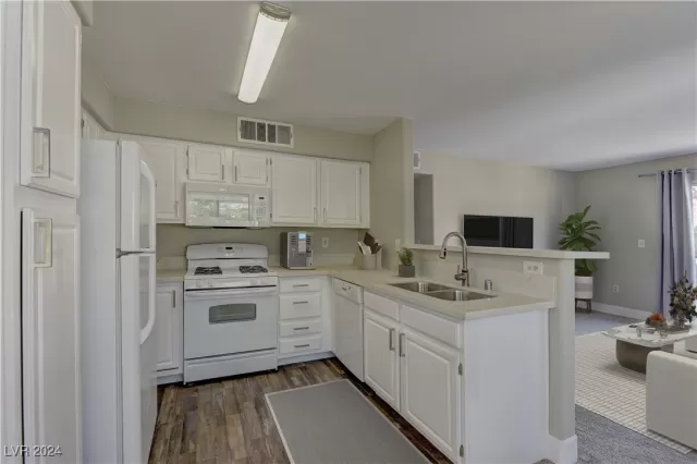 MLS: 2615547 Condo For Sale