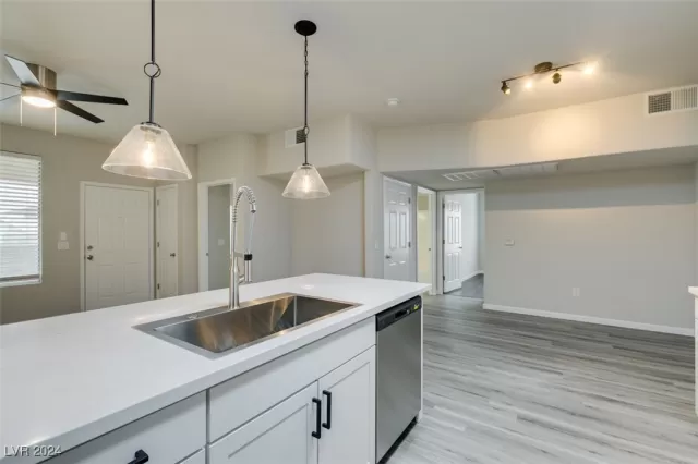 MLS: 2615550 Condo For Sale