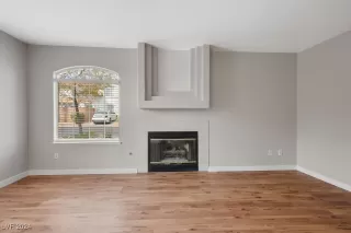 Photo #6: 2615560 Listing