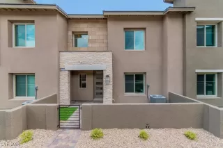 Photo #1: 2615565 Listing