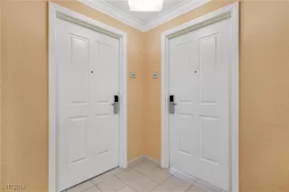 Photo #5: 2615595 Listing